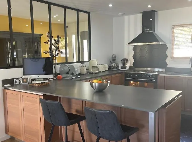 Magnifique Recente Entre Et Montagne Situee Entre Ajaccio Et Porticcio Cauro