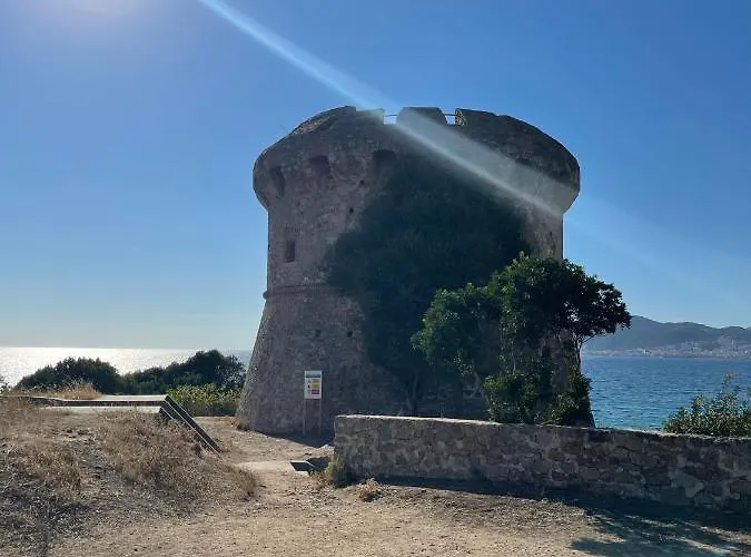 Villa Magnifique Recente Entre Et Montagne Situee Entre Ajaccio Et Porticcio *