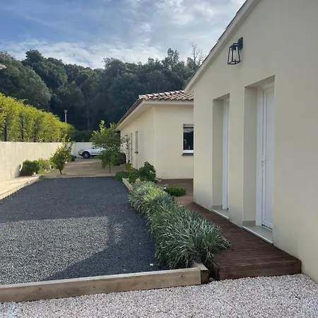 Magnifique Recente Entre Et Montagne Situee Entre Ajaccio Et Porticcio * Cauro