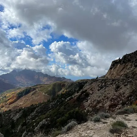 Magnifique Recente Entre Et Montagne Situee Entre Ajaccio Et Porticcio * Cauro