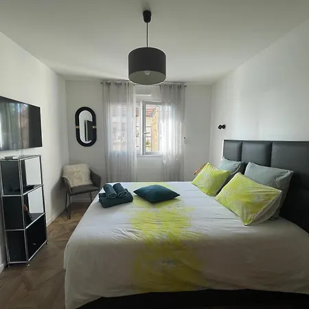 Villa Magnifique Recente Entre Et Montagne Situee Entre Ajaccio Et Porticcio