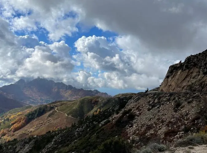 Magnifique Recente Entre Et Montagne Situee Entre Ajaccio Et Porticcio * Cauro