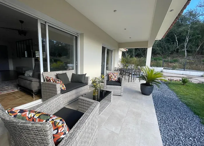 Magnifique Recente Entre Et Montagne Situee Entre Ajaccio Et Porticcio * Cauro