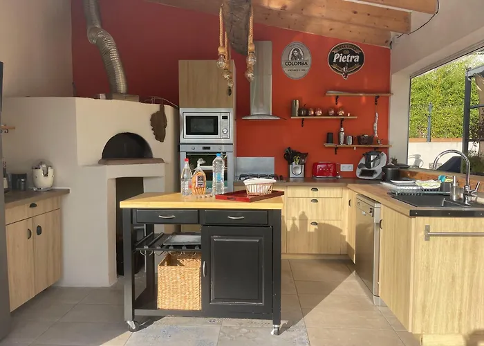 Magnifique Recente Entre Et Montagne Situee Entre Ajaccio Et Porticcio * Cauro